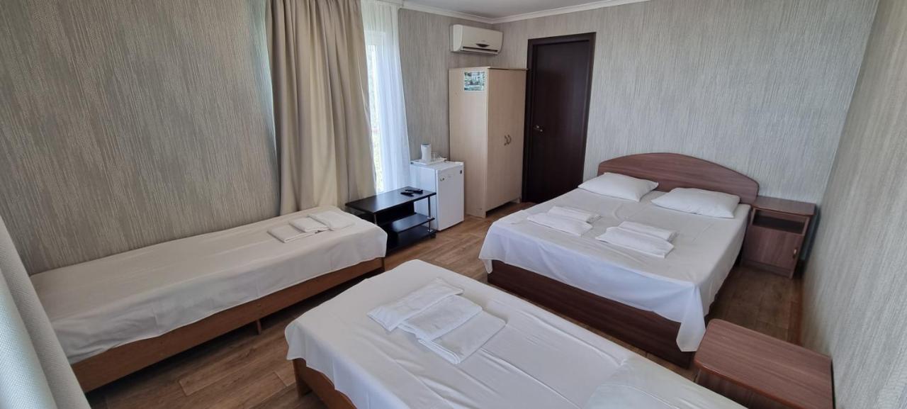 Ривер Гагра Hotel Exterior foto